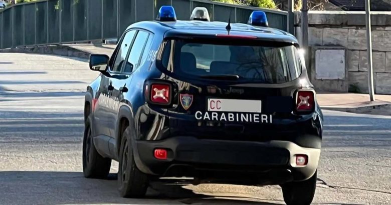 49enne passa dagli arresti domiciliari al carcere Carabinieri