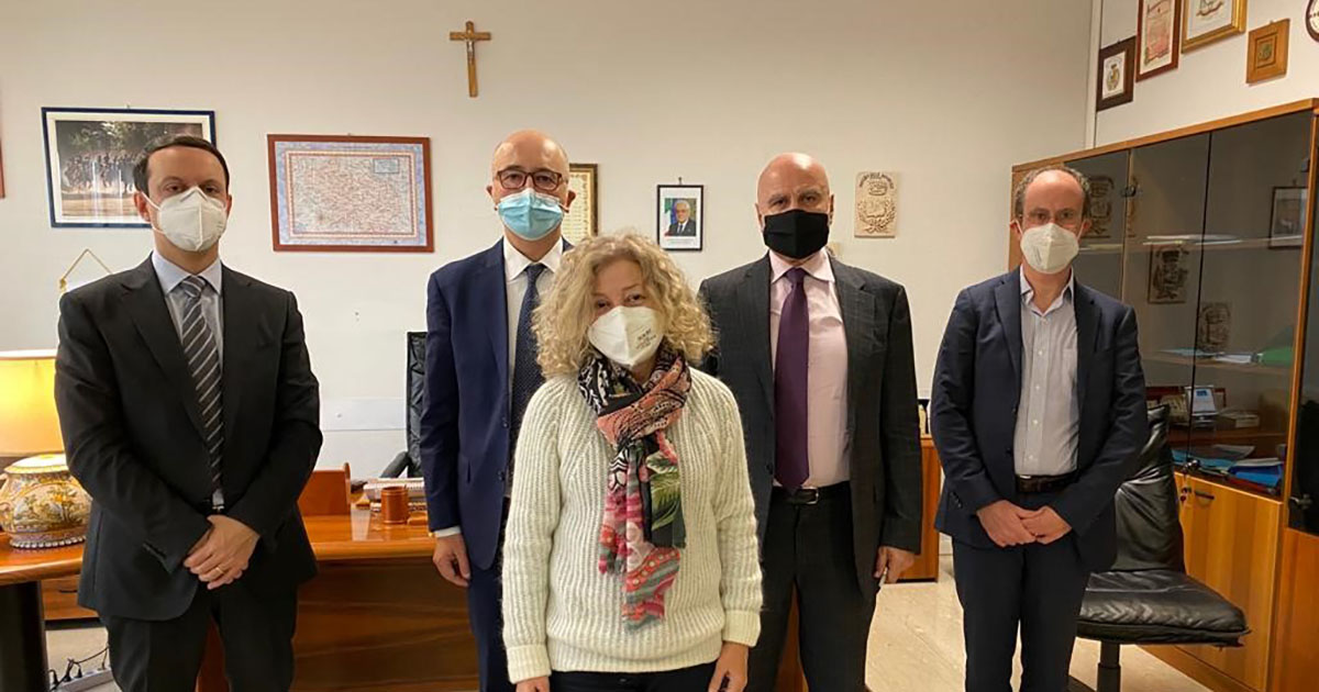 Frosinone FROSINONE – Accordo di collaborazione tra Procura Repubblica, Guardia di Finanza e Agenzia delle Entrate FROSINONE Accordo di collaborazione tra Procura Repubblica Guardia di Finanza e Agenzia delle Entrate