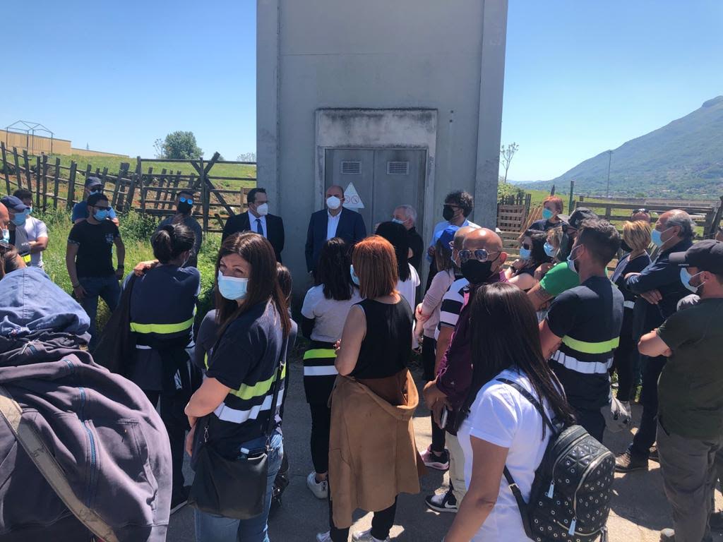 Anagni De Angelis: «Uno sviluppo sostenibile è possibile» Incontro lavoratori Avon