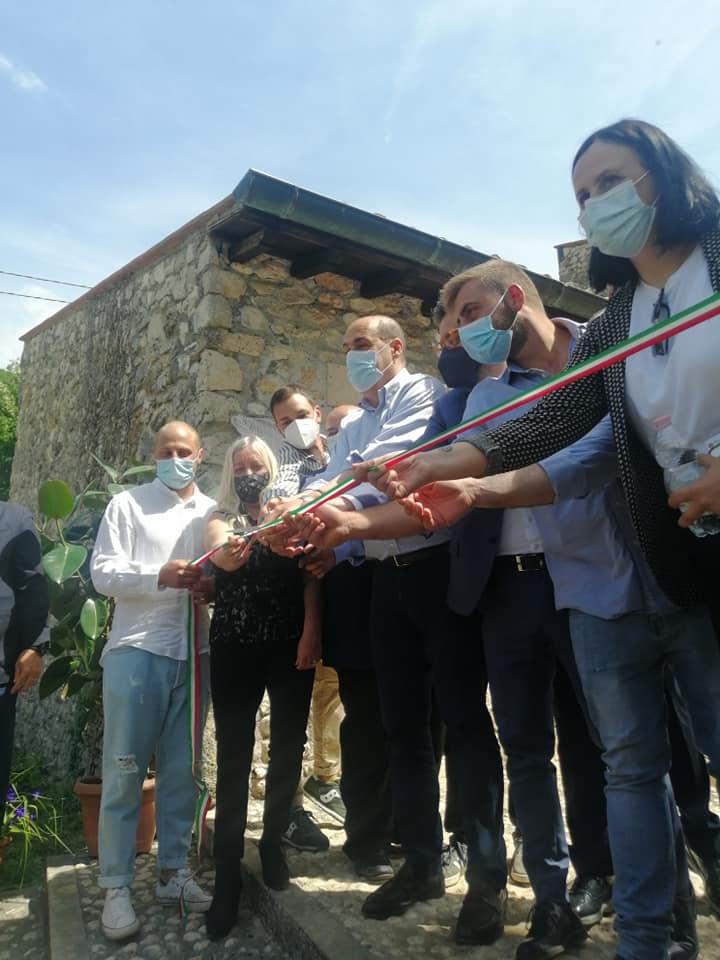 TREVI NEL LAZIO – Nicola Zingaretti e Sara Battisti inaugurano l’ostello di Colle Mordani n