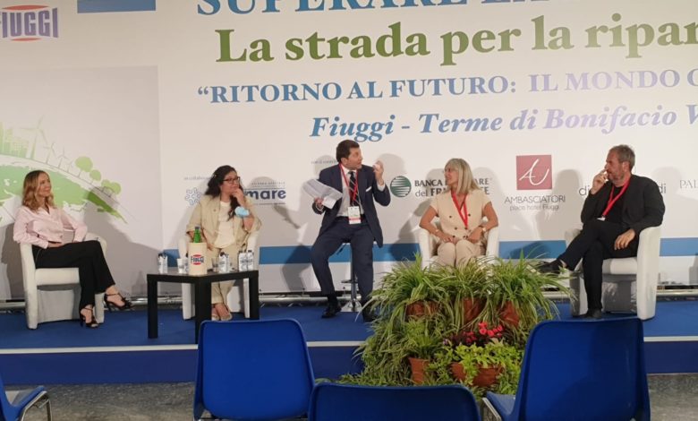 FIUGGI – Ilaria Fontana al Forum “Ritorno al Futuro: il Mondo che verrà” n