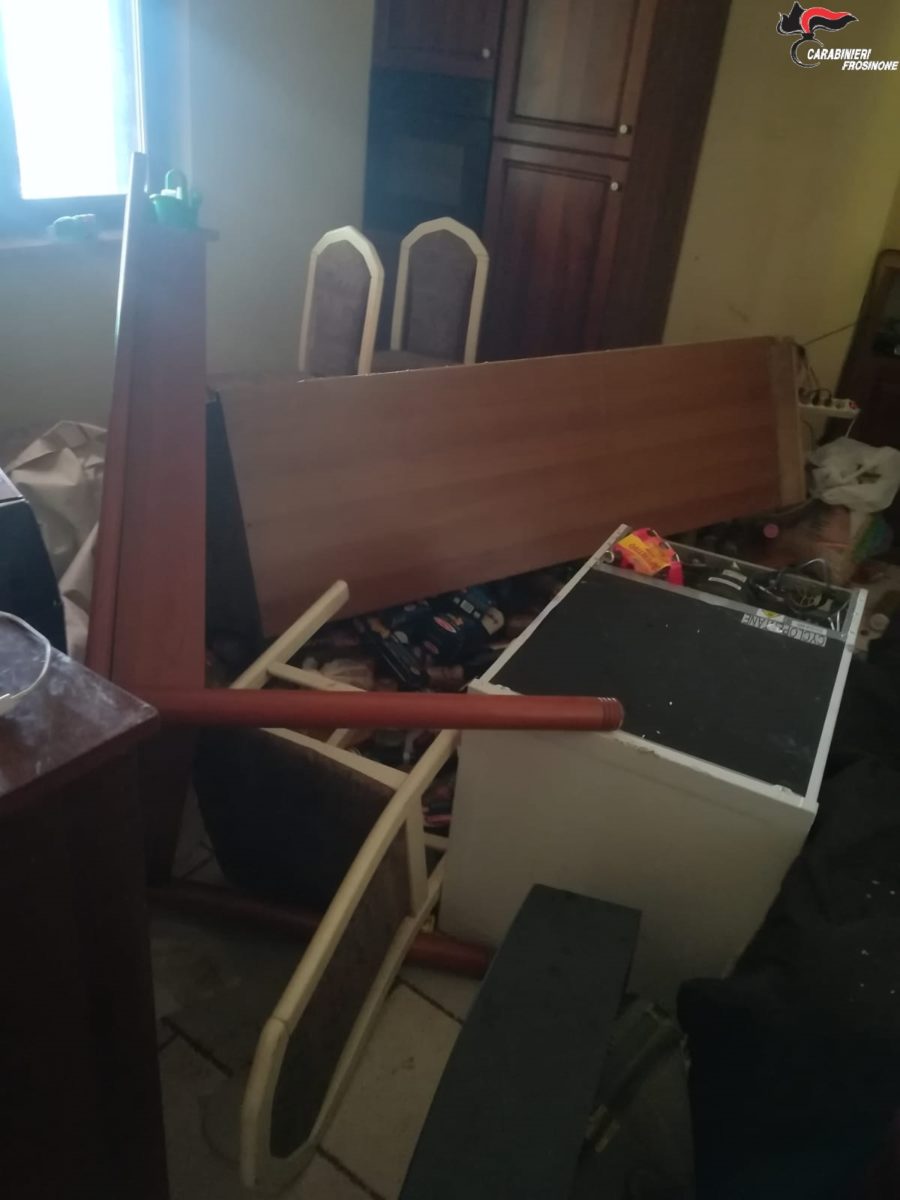 Cassino CASSINO – Violenta aggressione a un 81enne: arrrestato il nipote 32enne Foto Cassino