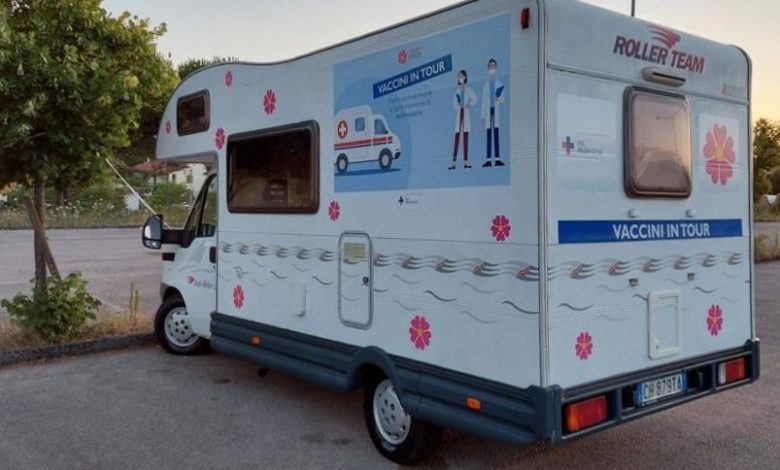 Frosinone ASL Frosinone: «Vaccinarsi è una scelta di cuore» vaccini in tour