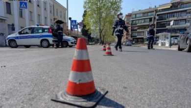 ROMA – Si dà alla fuga dopo un aver provocato un incidente e ferito gravemente due persone Polizia Roma Capitale
