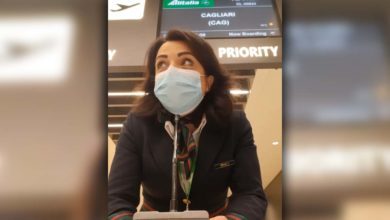 «Grazie per averci accompagnato in questi 74 anni». Il commosso annuncio dell’ultimo volo Alitalia ALITALIA ULTIMO VOLO