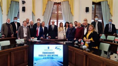 Frosinone Provincia: oltre 4 milioni di euro per la viabilità. I 17 Comuni finanziati Assemblea sindaci gruppo