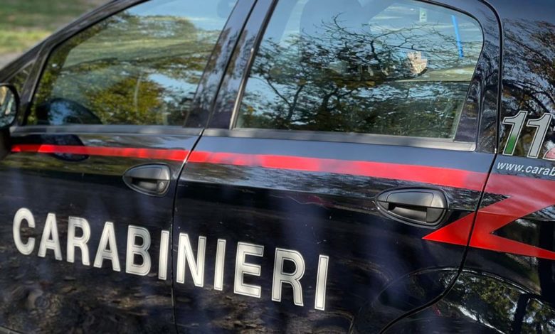 60 ragazzini si danno appuntamento su Whatsapp per una rissa Carabinieri