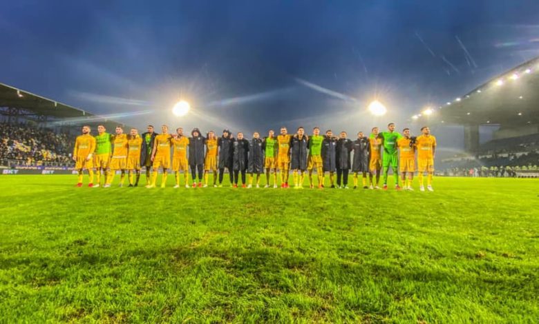 Frosinone FROSINONE CALCIO – Al 93′ Cicerelli piega il Crotone e spedisce i Leoni i orbita. Il tabellino della gara Frosinone Calcio
