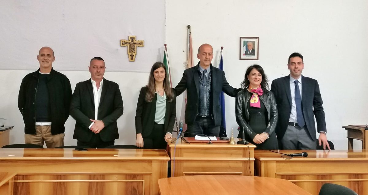 Alatri ALATRI – Maurizio Cianfrocca presenta la sua Giunta Giunta comunale Alatri