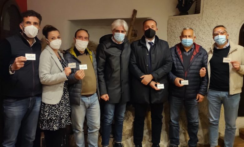 Frosinone SERRONE – Otto membri della maggioranza consiliare aderiscono all’assocazione del Presidente Pompeo VOLUME SERRONE