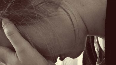 Maltrattamenti e comportamenti a sfondo sessuale verso i figli: madre coraggio denuncia il marito madre coraggio