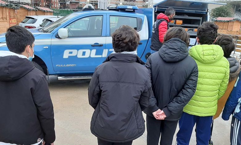 Ceccano Frosinone: grande successo della campagna della Polizia di Stato “Una vita da Social” Una vita da social