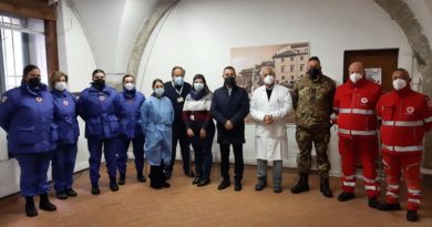 Anagni ANAGNI – Vaccinazione anti Covid-19 con l’ausilio dell’Esercito: il plauso di Daniele Natalia Anagni vaccinazione
