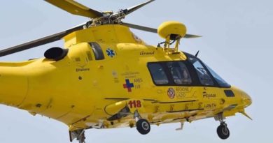 Gravi incidenti sulle strade della provincia: due ragazzi elitrasportati a Roma eliambulanza lazio
