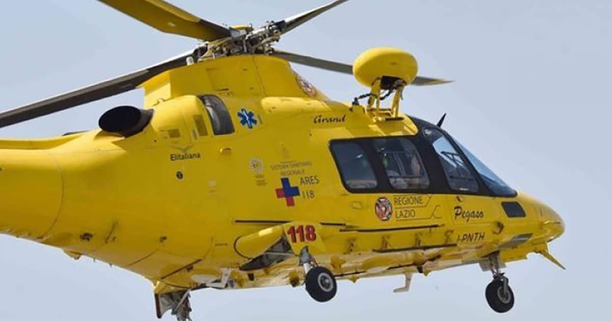 Gravi incidenti sulle strade della provincia: due ragazzi elitrasportati a Roma eliambulanza lazio