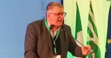 Frosinone CISL FROSINONE – «Manutenzione del verde pubblico, 15 Lavoratori a casa da Gennaio senza lavoro» Antonio Cuozzo CISL FROSINONE