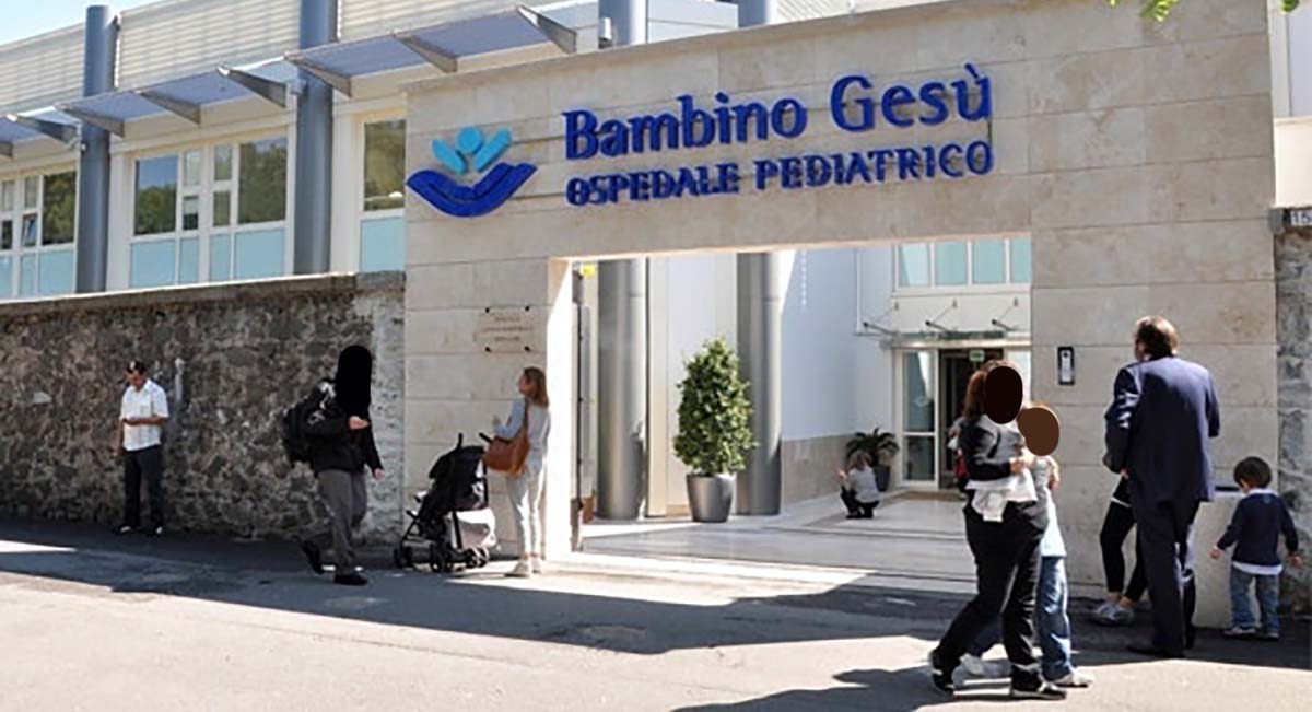 Bambino di un anno arrivato dall’Ucraina e ricoverato a Roma in terapia intensiva Bambino Gesu