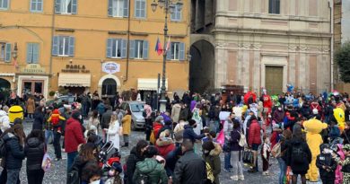 Anagni Carnevale: Anagni si riprende le piazze. Gioia e allegria in strada Carnevale Anagni