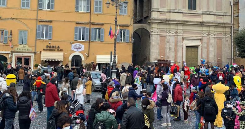 Anagni Carnevale: Anagni si riprende le piazze. Gioia e allegria in strada Carnevale Anagni