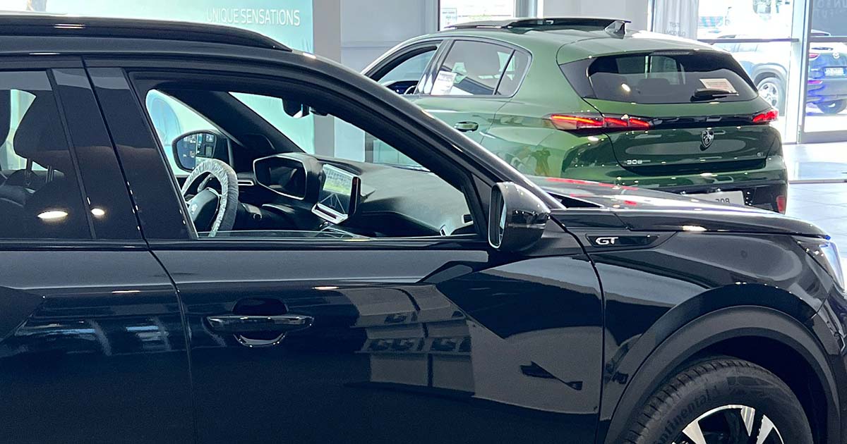 Peugeot “Power of Choice”, la mobilità sostenibile secondo Peugeot e Jolly Automobili Peugeot