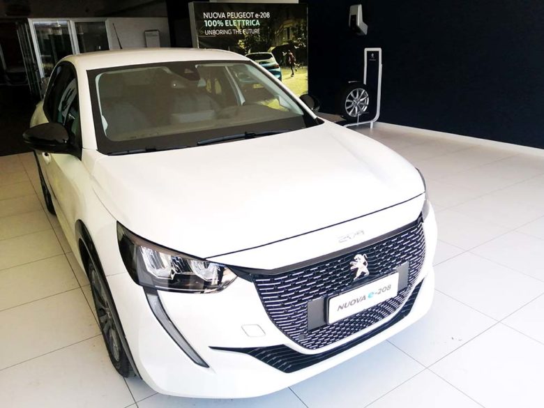 Peugeot Peugeot 208, la citycar elettrica per tutti