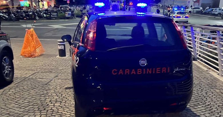 Frosinone Baby gang cerca di rapinare coetaneo CARABINIERI