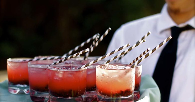 Gallinaro: cercansi N. 4 Camerieri addetti al catering