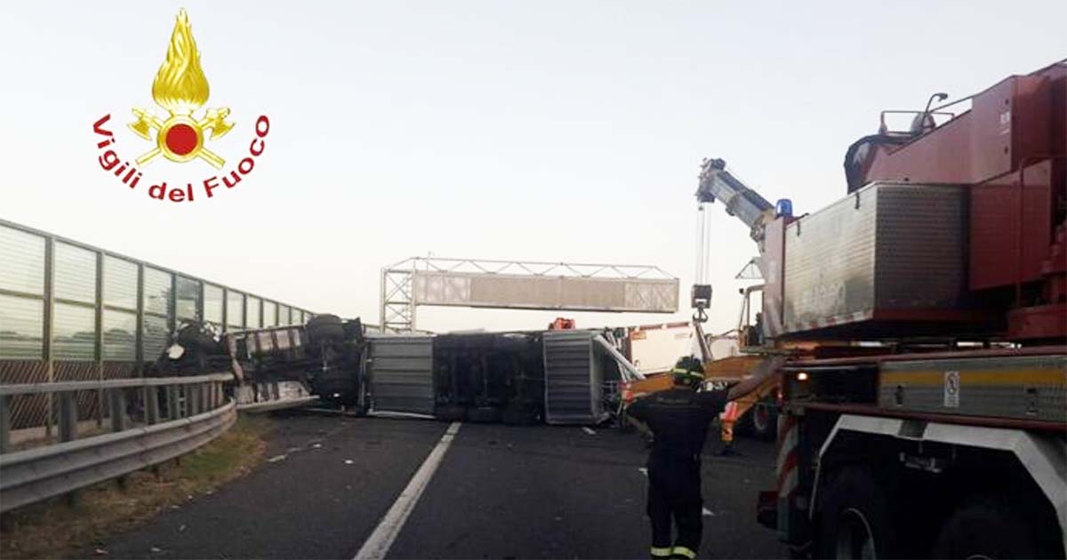 Incidente sull’A1: un morto e sei feriti