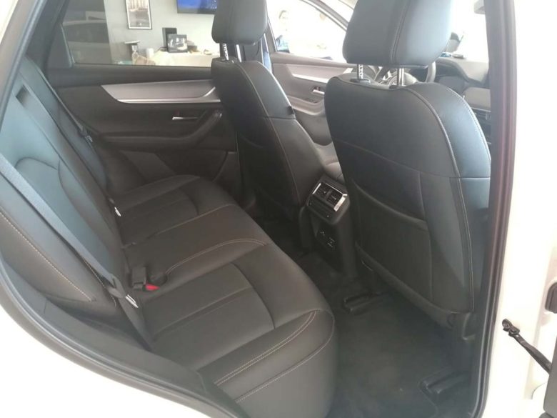 Mazda Nuova Mazda CX-60: due soluzioni per il noleggio a lungo termine MAZDA CX copia