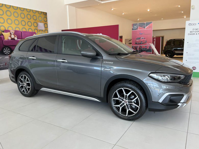 Fiat Fiat Tipo Cross: fino al 31 Agosto 2022 tua da 199 euro al mese Tipo Wagon