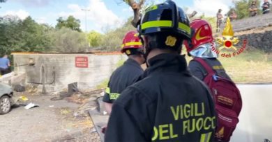 Esplode fabbrica di fuochi d’artificio, un morto