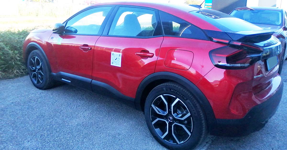Citroen Nuova Citroën Ë C4 100% Ëlectric: lo stile audace a 0 emissioni C copia