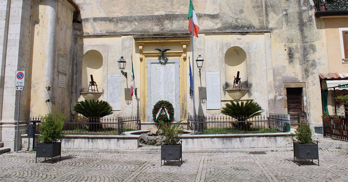 Boville Ernica Boville Ernica – Commemorazione dei defunti e festa delle Forze Armate BOVILLE ERNICA