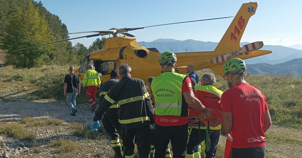Infortunio con il parapendio: 43enne elitrasportato a Roma CNSAS copia