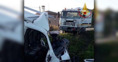 Tragico incidente: muoiono un 19enne al primo giorno di lavoro e un giovane papà incidente