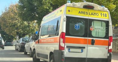 Frosinone Arpino – Vola giù dal balcone: un mese di prognosi per un ragazzino AMBULANZA