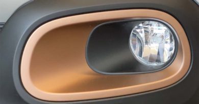 Citroen Citroën C3, la city car per eccellenza. Vieni a provarla da Jolly Automobili Citroen C fari parte inferiore paraurti