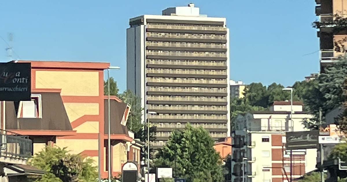 Frosinone Frosinone – Parte “Non è fidarsi è meglio” FROSINONE