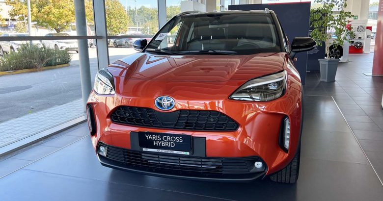 Toyota Yaris Cross Toyota Yaris Cross: fino al 31 Dicembre 2022 tua da 179 € al mese TOYOTA YARIS CROSS