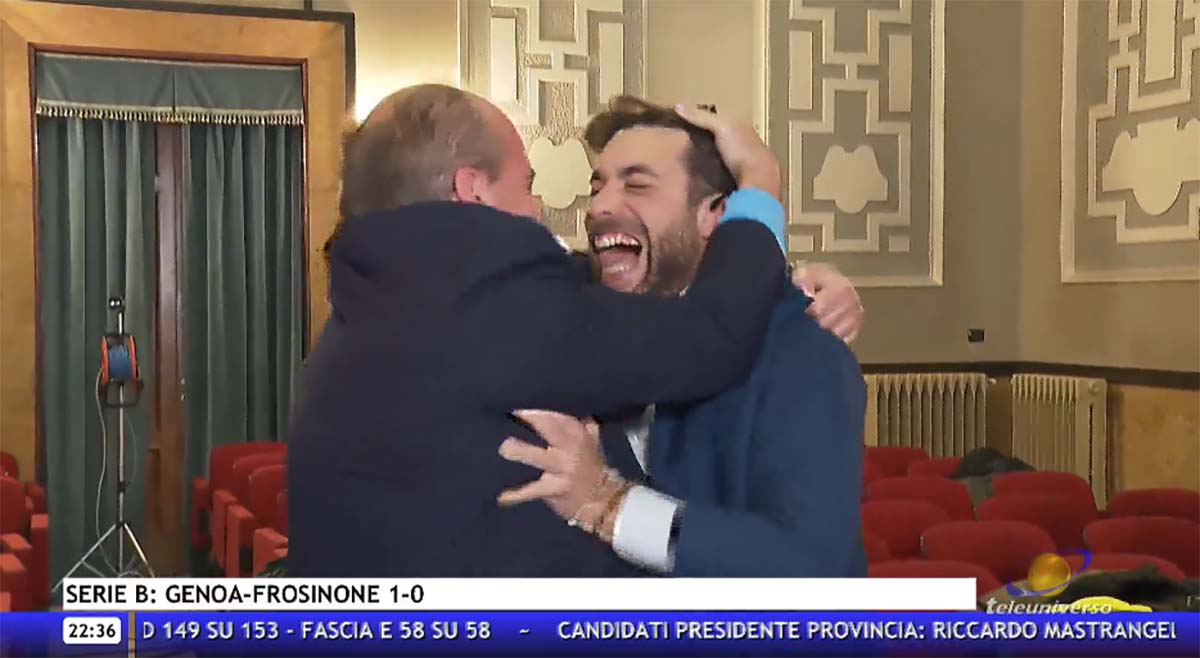 Luca Di Stefano Luca Di Stefano è il nuovo Presidente della Provincia di Frosinone Di Stefano presidente