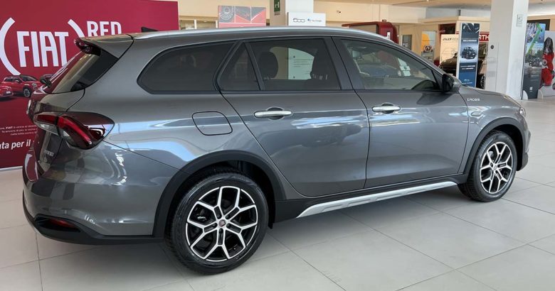 Fiat Fiat Tipo nuova: fino al 31 Dicembre tua da 249 € al mese Fiat Tipo SW