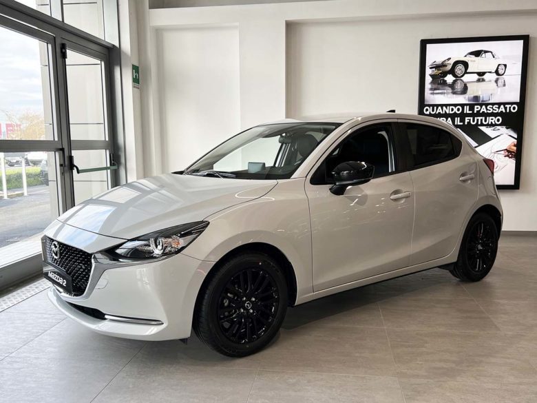Mazda2 Mazda2: Agile, elegante, distintiva. Scoprila da Jolly Auto Mazda