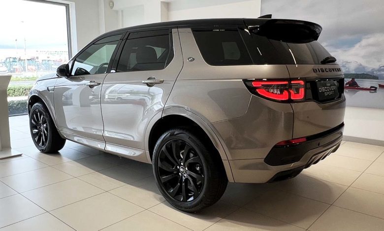 Land Rover Discovery Land Rover Discovery Sport: scegli il modello più adatto al tuo stile. Tua con Leasing Jump+ Nuova Land Rover Discovery Sport X Class