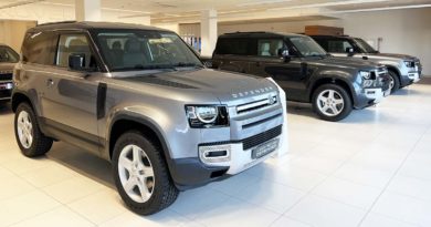 Land Rover Defender Land Rover Defender