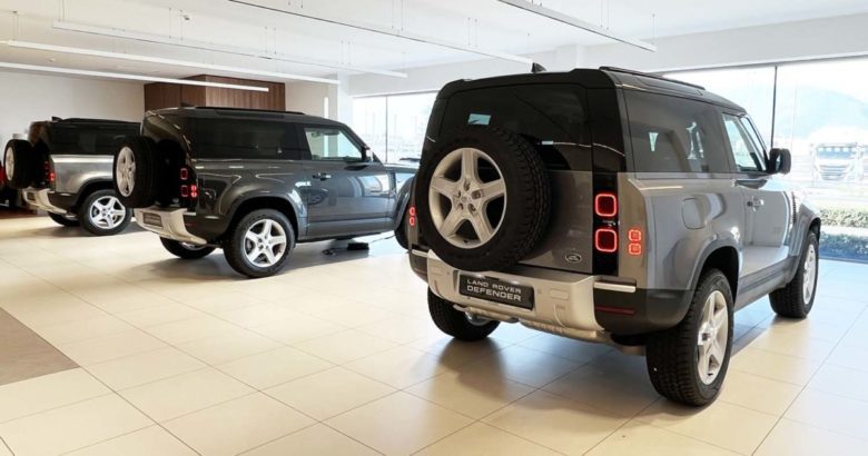 Land Rover Defender gruppo posteriore gomma fari cerchi
