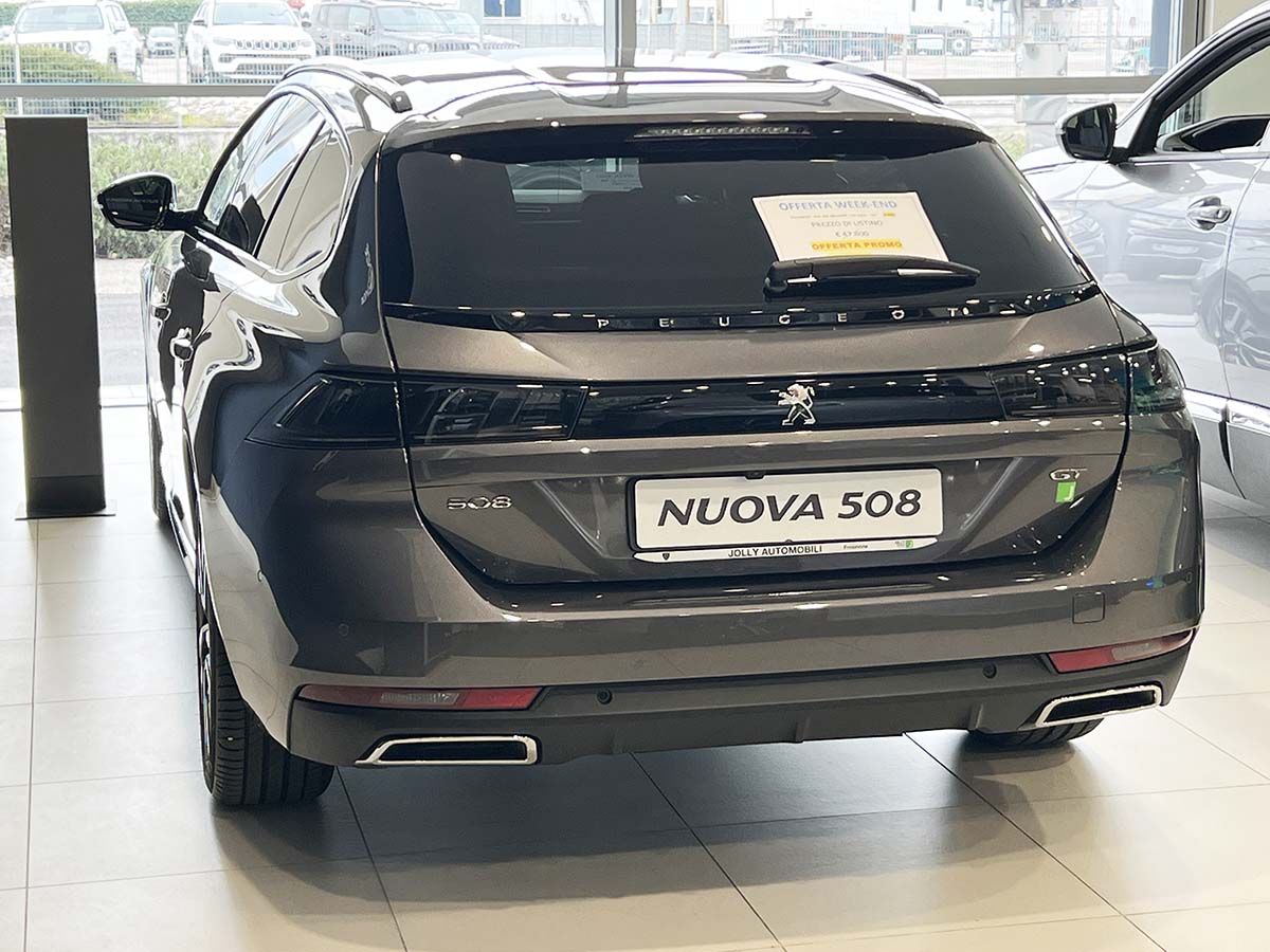 Peugeot 508 scontata (-11.700 €) in pronta consegna da Jolly Automobili Peugeot SW posteriore fari lunotto