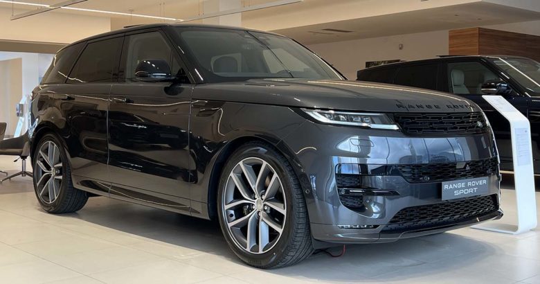 Range Rover Sport: tua con Leasing+, formula per Persone Giuridiche e Privati con o senza Partita IVA Range Rover Sport frontale e laterale fari cerchi linea design