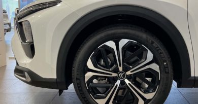 Citroën C5 X Hybrid: vieni a scoprirla da Jolly Automobili Citroen C X cerchi