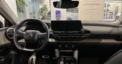Citroën C5 X Hybrid: vieni a scoprirla da Jolly Automobili Citroen C X cruscotto