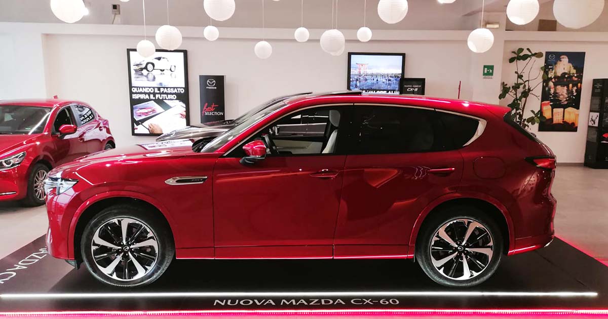 Bozza automatica Mazda CX profilo laterale